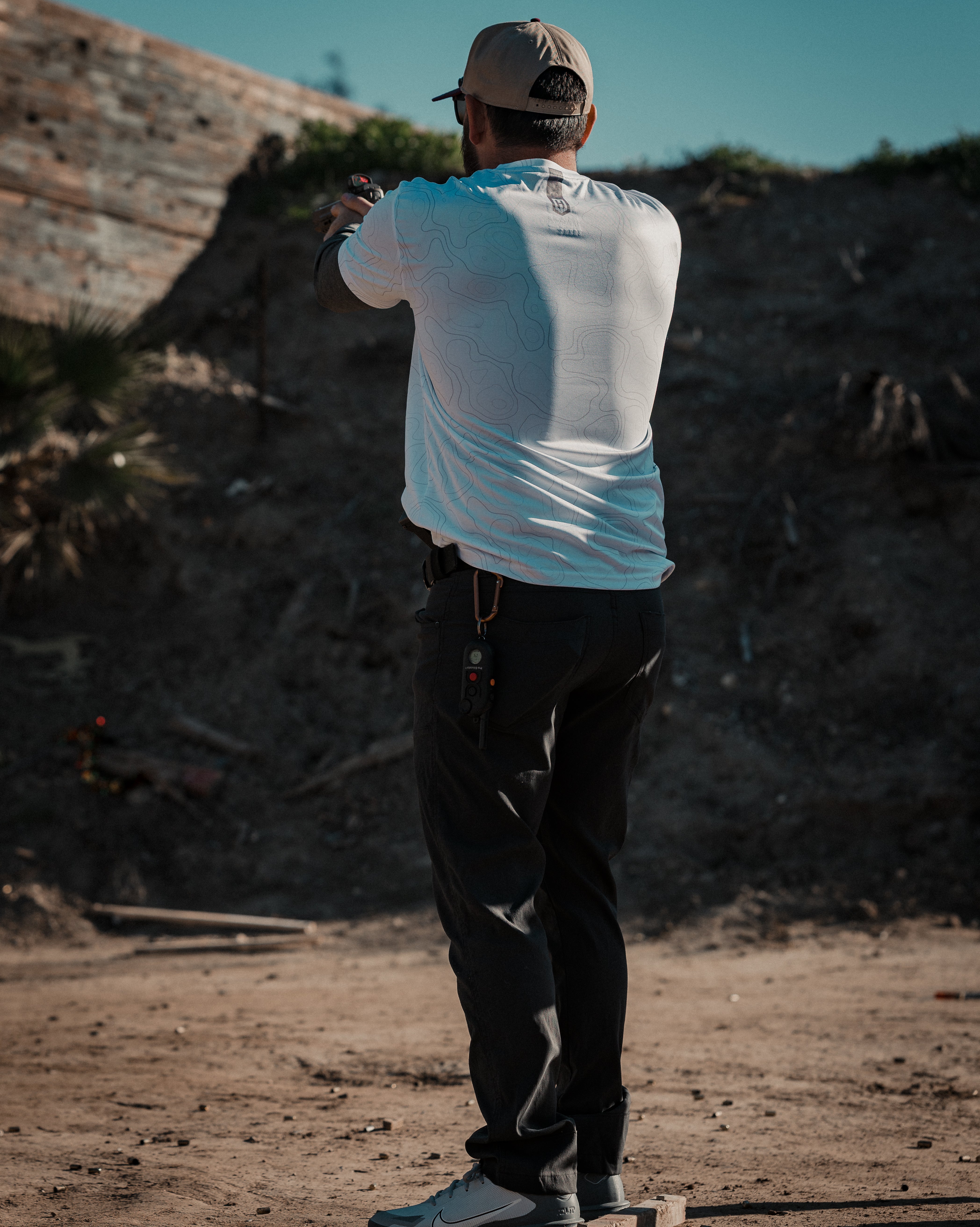 Dagger Perfomance Tee