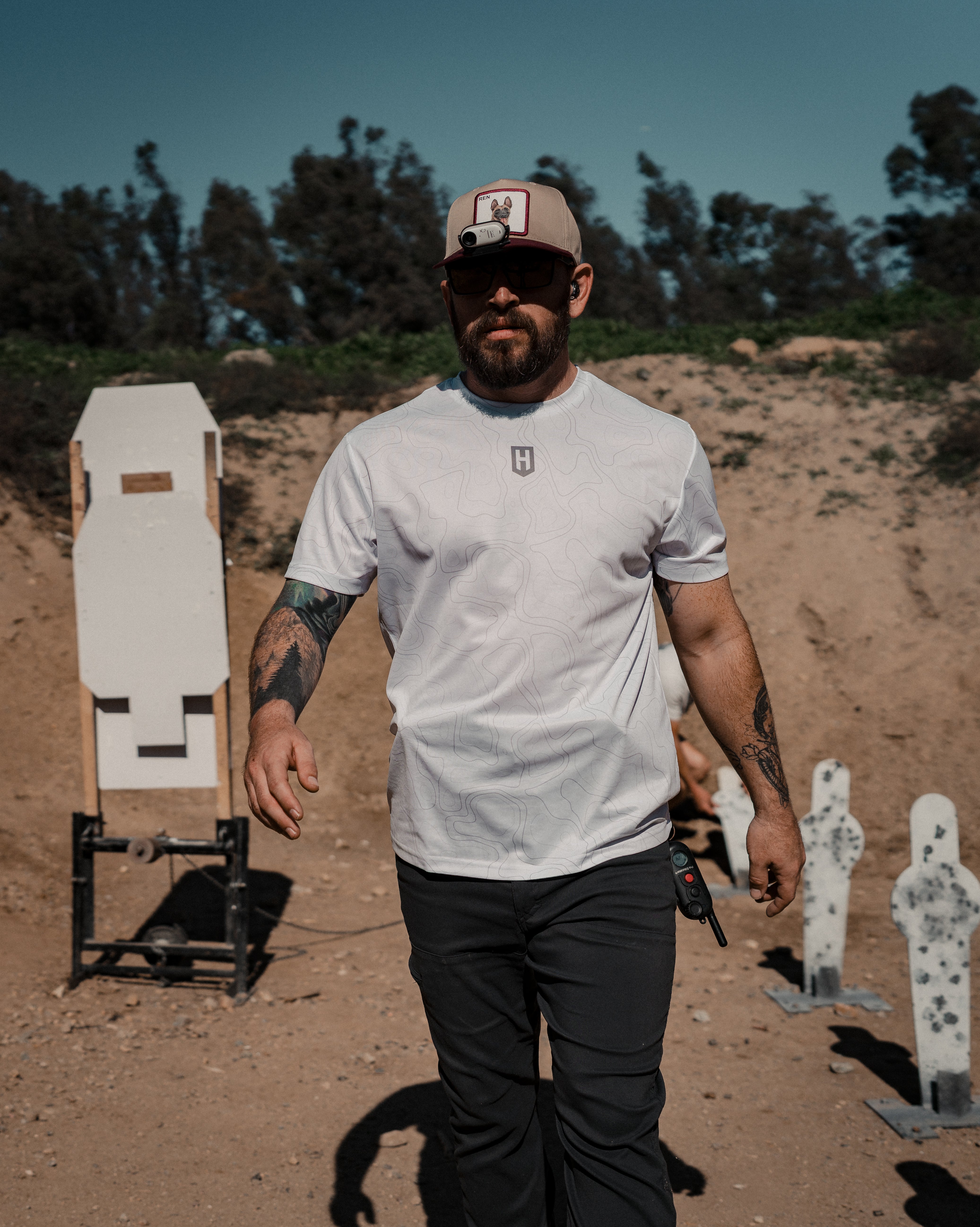 Dagger Perfomance Tee