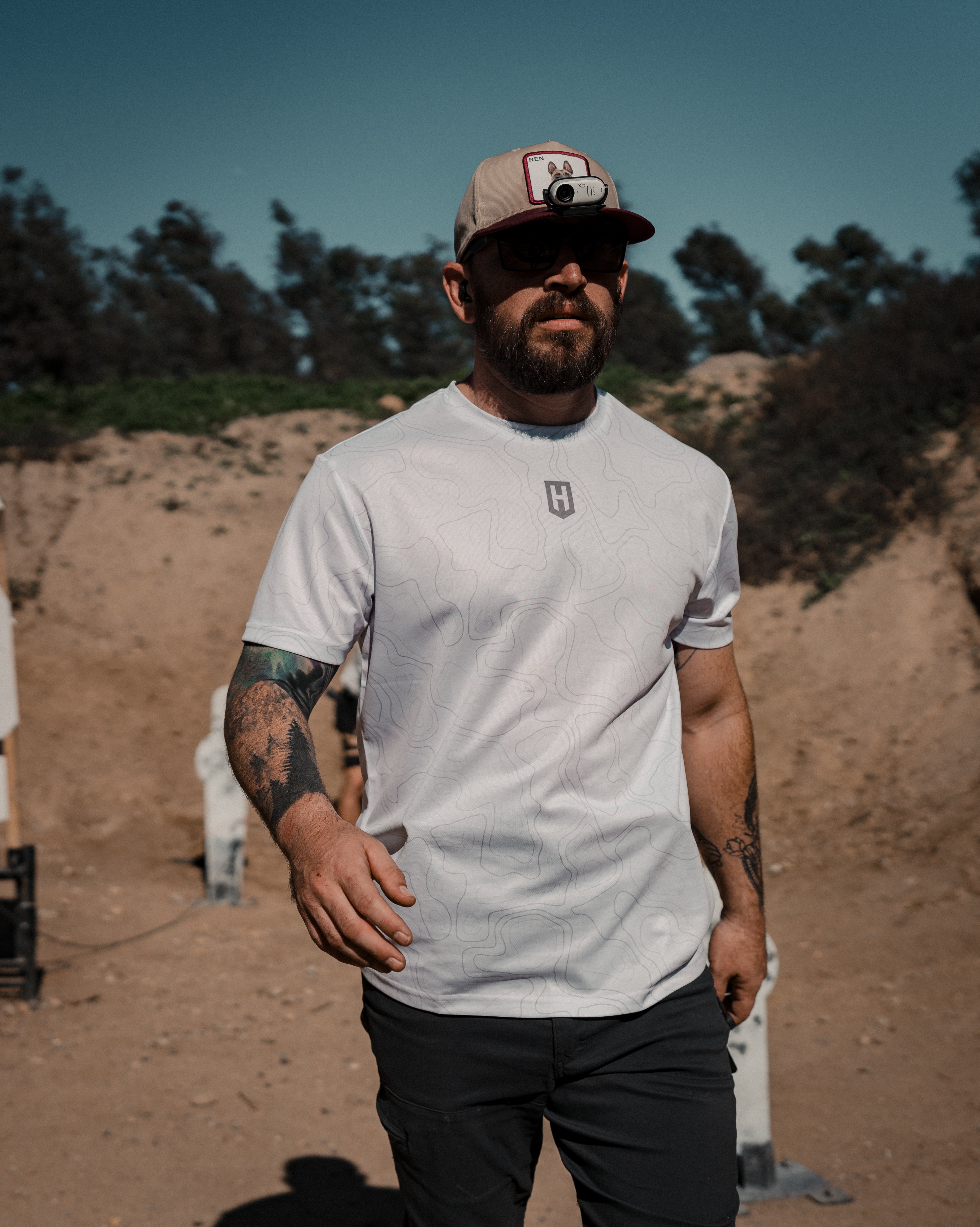 Dagger Perfomance Tee