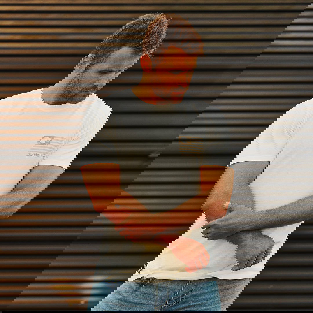 Find The Light - Howitzer Clothing