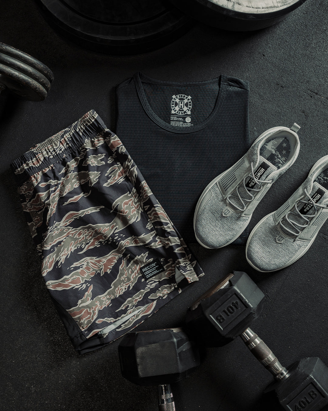 Isaac Lockwood // Performance Outfit