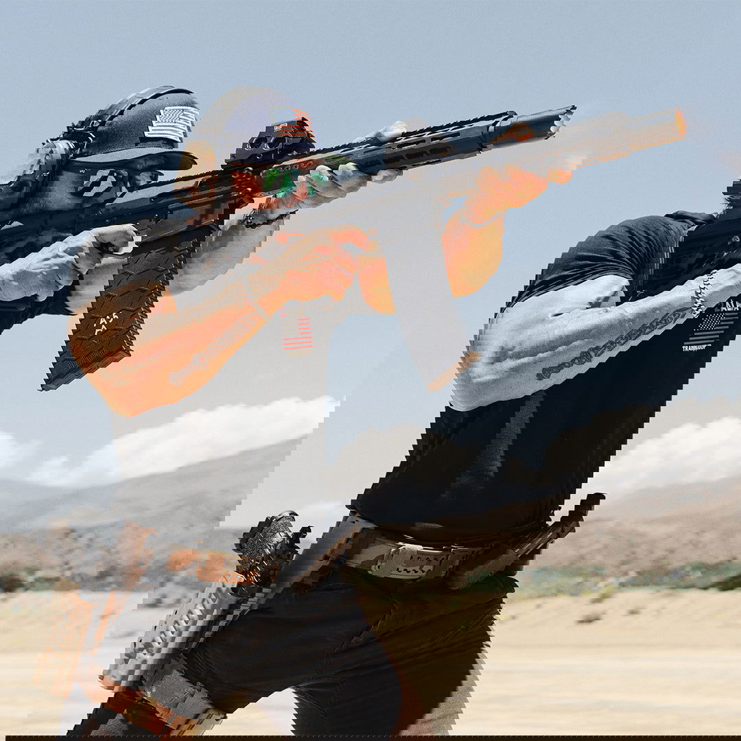 2 Alpha - Howitzer Clothing