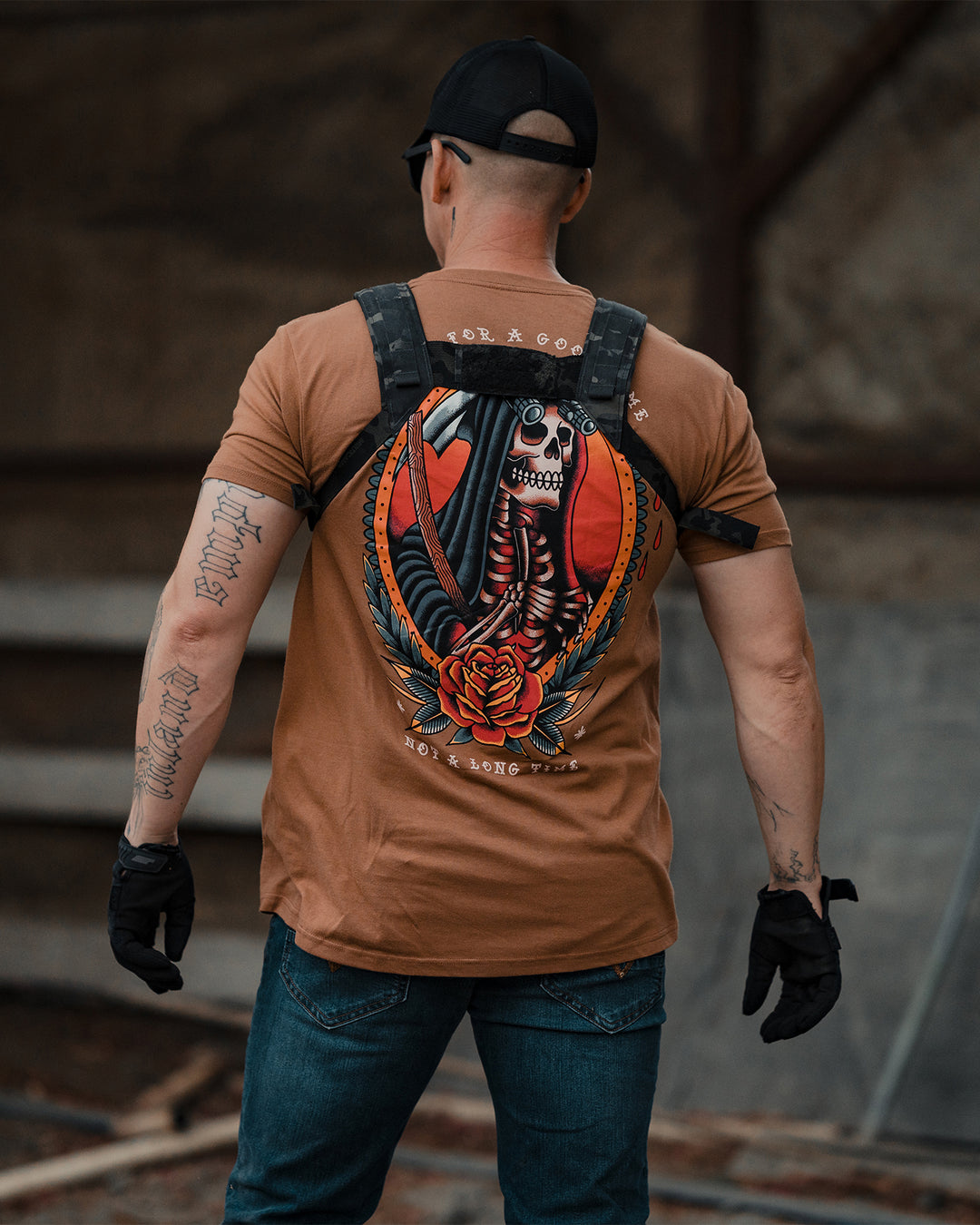 Tactical Aloha – Howitzer Clothing