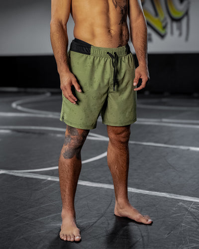 Victory Desert Night Short