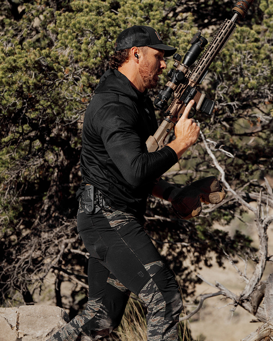 Howitzer Clothing | United We Stand, Divided We Fall