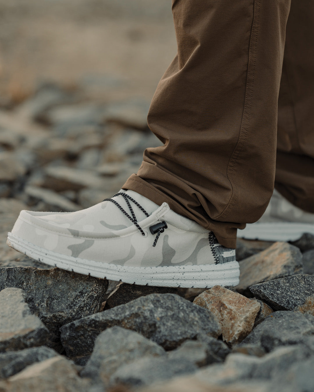 Roam Live Free – Howitzer Clothing