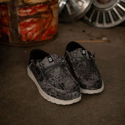 Roam - Howitzer Clothing