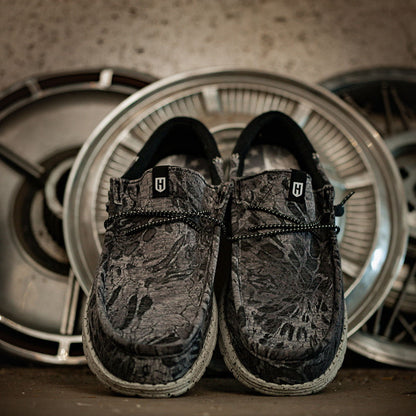 Roam - Howitzer Clothing